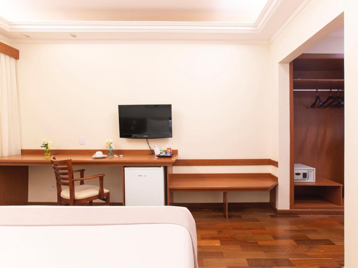 Vinhedo Plaza Hotel Экстерьер фото